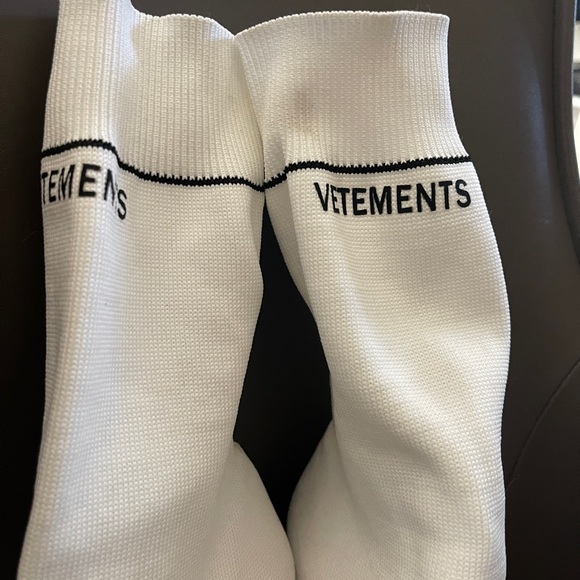 Vetements sock heels boots white with pink rose heels - Picture 2 of 8